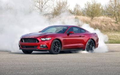 FORD Mustang mustang GT