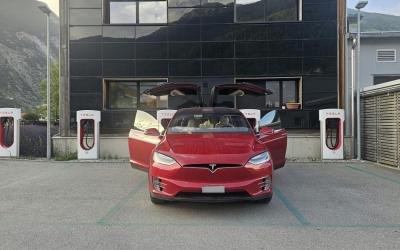 Tesla x 100D Long Range