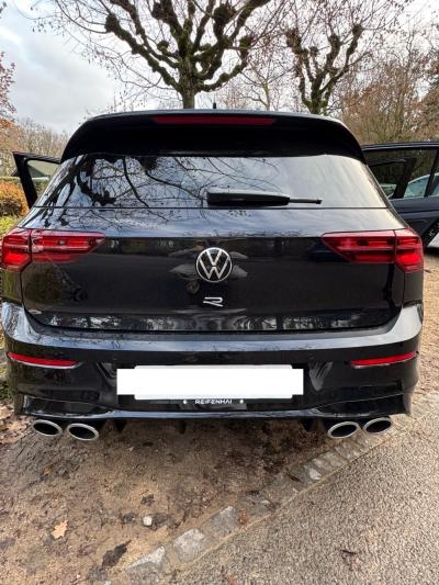Volkswagen Golf 8 r
