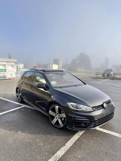 Volkswagen Golf 7.5 R