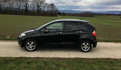 Honda FRV
