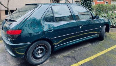 Peugeot 306